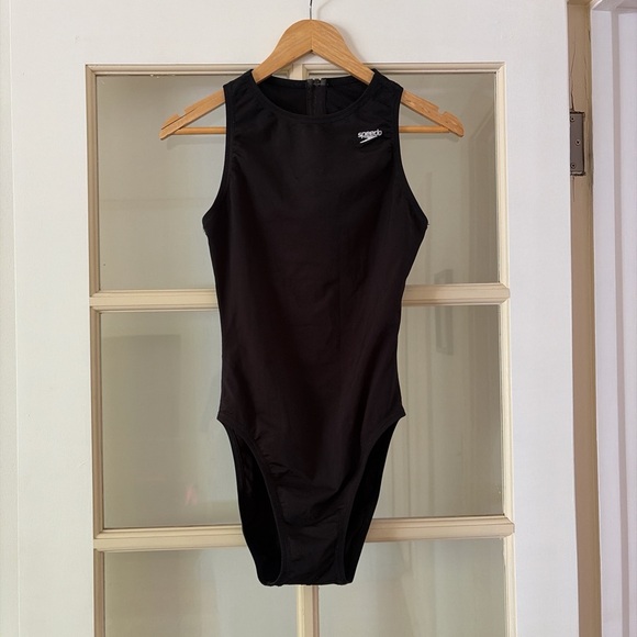 Black Speedo one piece swimsuit with back zip - Picture 1 of 4